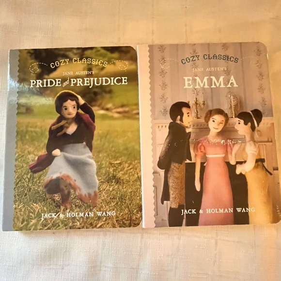 Book Bundle! Cozy Classics Pride & Prejudice and Emma Board Books - Picture 1 of 12